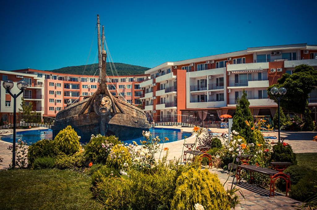 Privilege Fort Beach - Menada Apartments Elenite Exterior photo